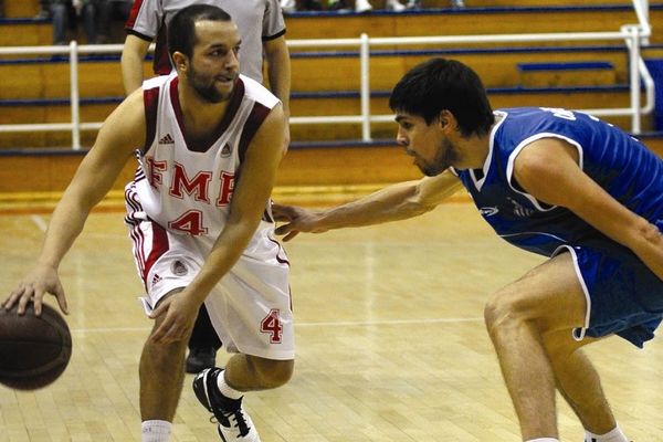 Ραζνάτοβιτς: «Η FIBA εμποδίζει τη μεταγραφή Τσόβιτς στον Πανιώνιο»