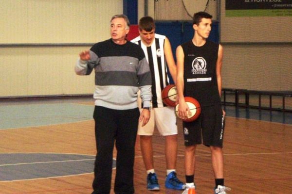 Μπακογεώργος: «Βρίσκει ξανά την ταυτότητά της η Πάτρα (photos)