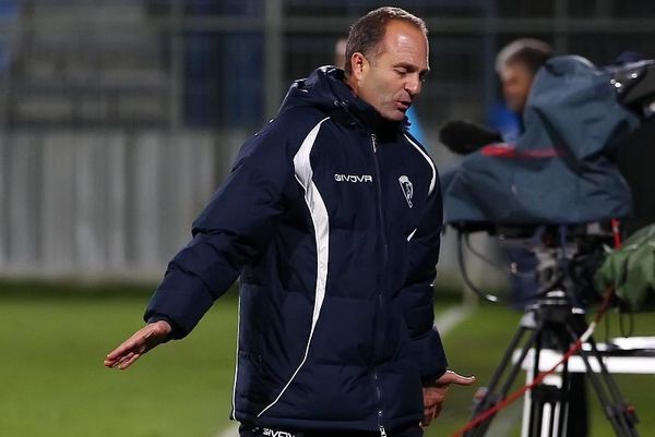 Ζιώγας: «Ήταν πέναλτι και κόκκινη…»