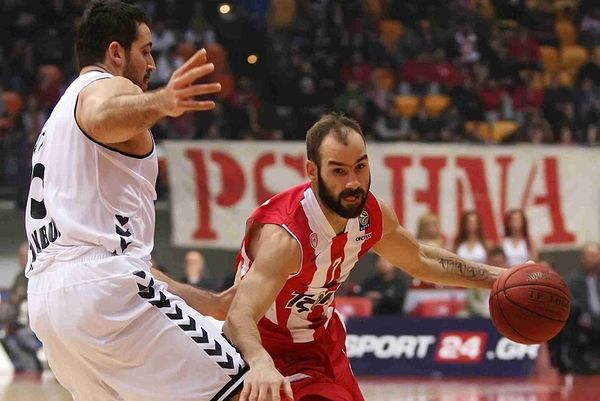 Ολυμπιακός: Ξεπερνά τον Μπαζίλε ο Σπανούλης