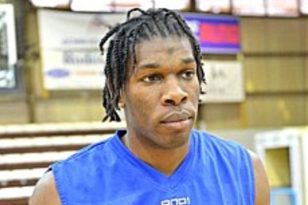 Όσμπι: «Έτοιμος να βοηθήσω»