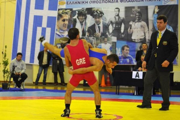 Πανελλήνιο Πρωτάθλημα Πάλης Ανδρών - Γυναικών: Υψηλός ανταγωνισμός (photos)