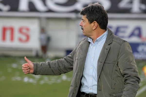 ΟΦΗ: Σοβαρά σε όλα τα ματς θέλει ο Πετράκης