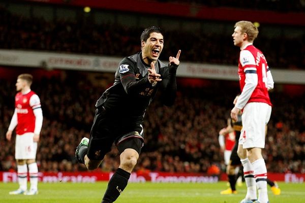 Ματσάρα στο «Έμιρεϊτς» και ισοπαλία (videos)