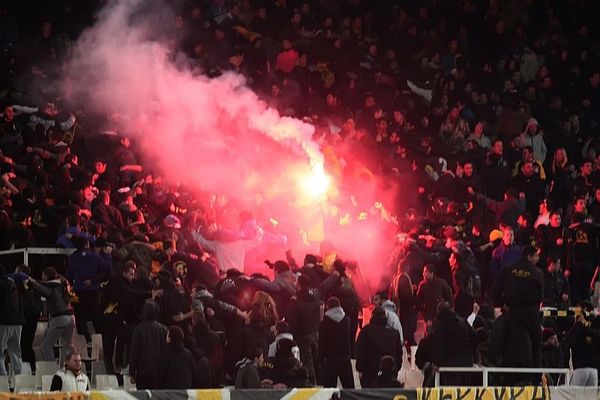 Super League: Πρόστιμο για τέσσερις