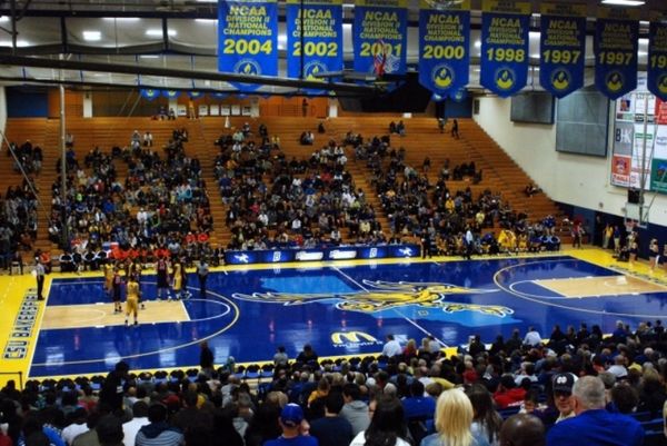 NCAA: Παρκέ που τρελαίνουν (photos)