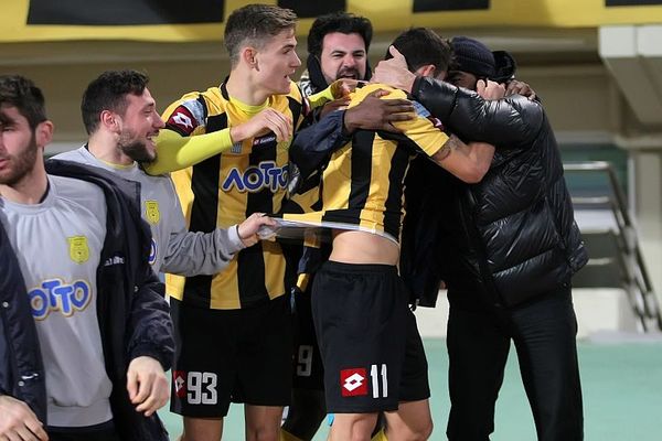 Εργοτέλης: «Μέσα» Κοτσώνης και Λεονάρντο