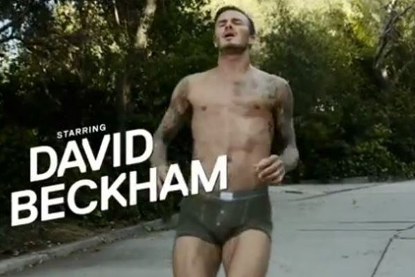 Παρί Σεν Ζερμέν: Ο Μπέκαμ τρέχει με το εσώρουχο (video)