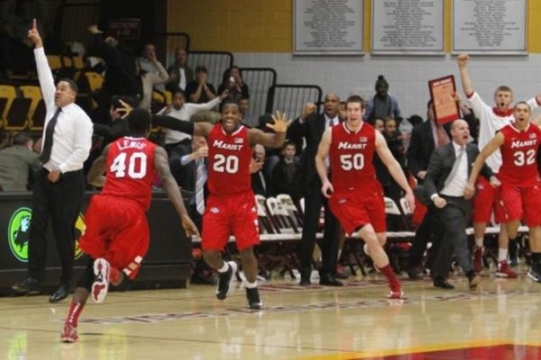 NCAA: Buzzer-beater από τα λίγα (video)