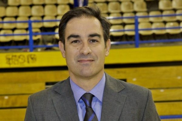 Κώτσης: «Δίπλα στους μικρούς ήρωες»