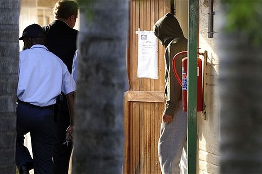 Περνάει τη νύχτα στη φυλακή ο Πιστόριους