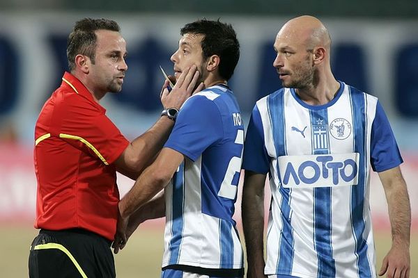 Διαιτησία για... κλάματα