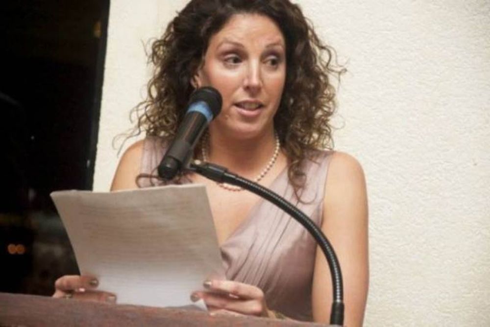 «Καθηγήτρια της χρονιάς» παραδέχθηκε ότι έκανε σεξ με μαθητή της!