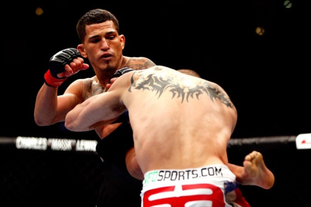UFC 160: Πέντε ακόμα ματς