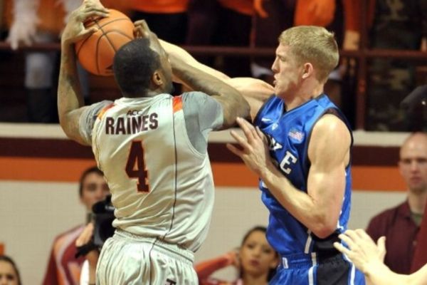 NCAA: Εύκολη νίκη για Ντιουκ (videos)