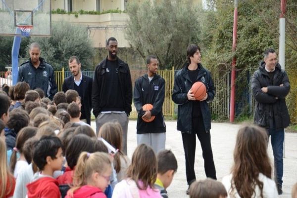 Απόλλωνας Πατρών: Επίσκεψη σε σχολεία