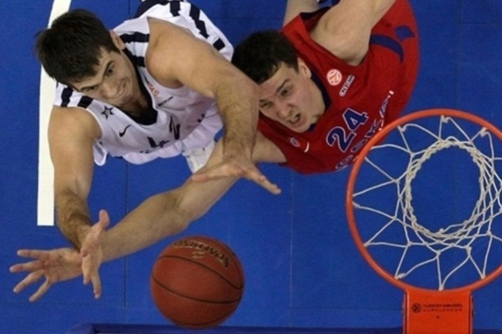 Εφές Αναντόλου: Κέρδισε και την ΤΣΣΚΑ Μόσχας (video)