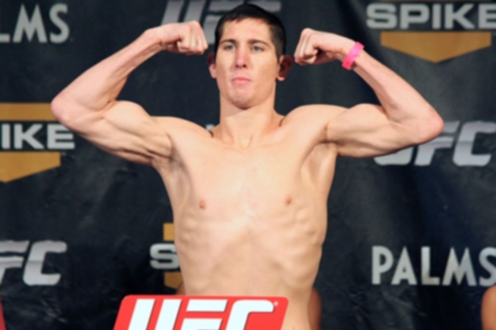 UFC 159: Προσθήκη «Siler vs Hettes»