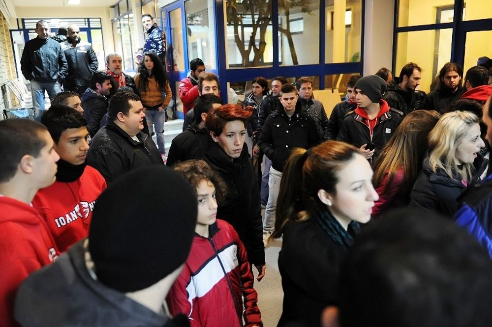 Ολυμπιακός: Υποδοχή από οπαδούς στα Γιάννινα (photos)