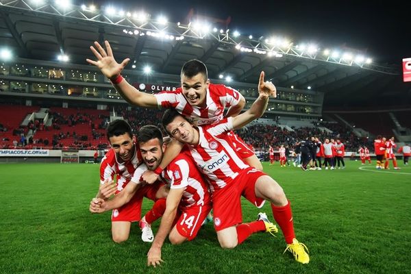 Ολυμπιακός: «Μήλον της έριδος» ο Καναβέτας