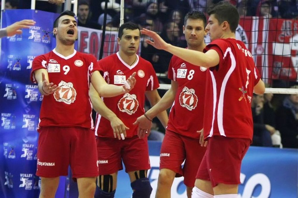 League Cup: Στον τελικό ο Ολυμπιακός