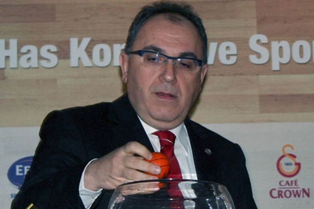 Οζερχούν: «Για αυτό έχασε η Εφές από τον Παναθηναϊκό»