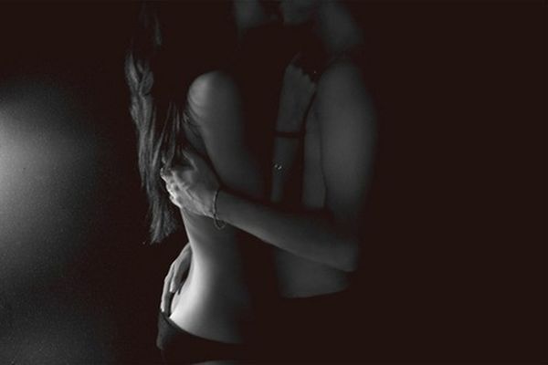 Ο κερατάς ποδοσφαιριστής και ο ξυλοδαρμός της γυναίκας του!