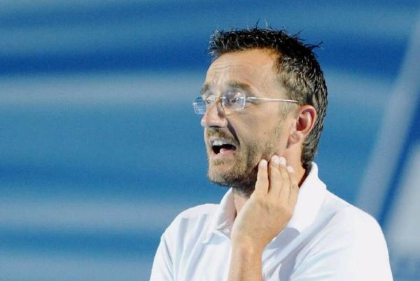 Ανανεώθηκε η Εθνική πόλο των γυναικών