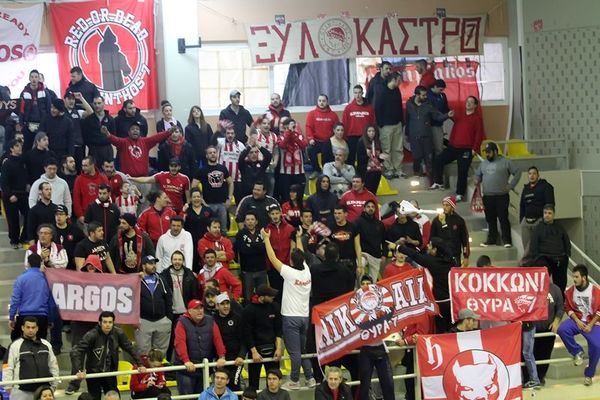 Βόλεϊ: Πρόστιμο για Ολυμπιακό, αθώωση για Παναθηναϊκό