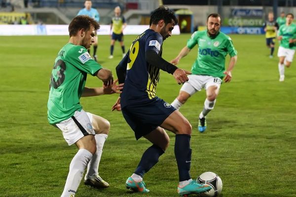 Πανθρακικός: «Μουρμούρα» για τη διαιτησία