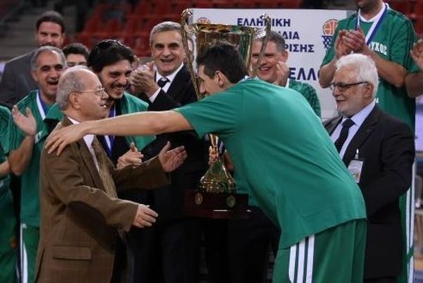 Διαμαντίδης: «Δύναμη και κίνητρο ο κόσμος του Παναθηναϊκού»