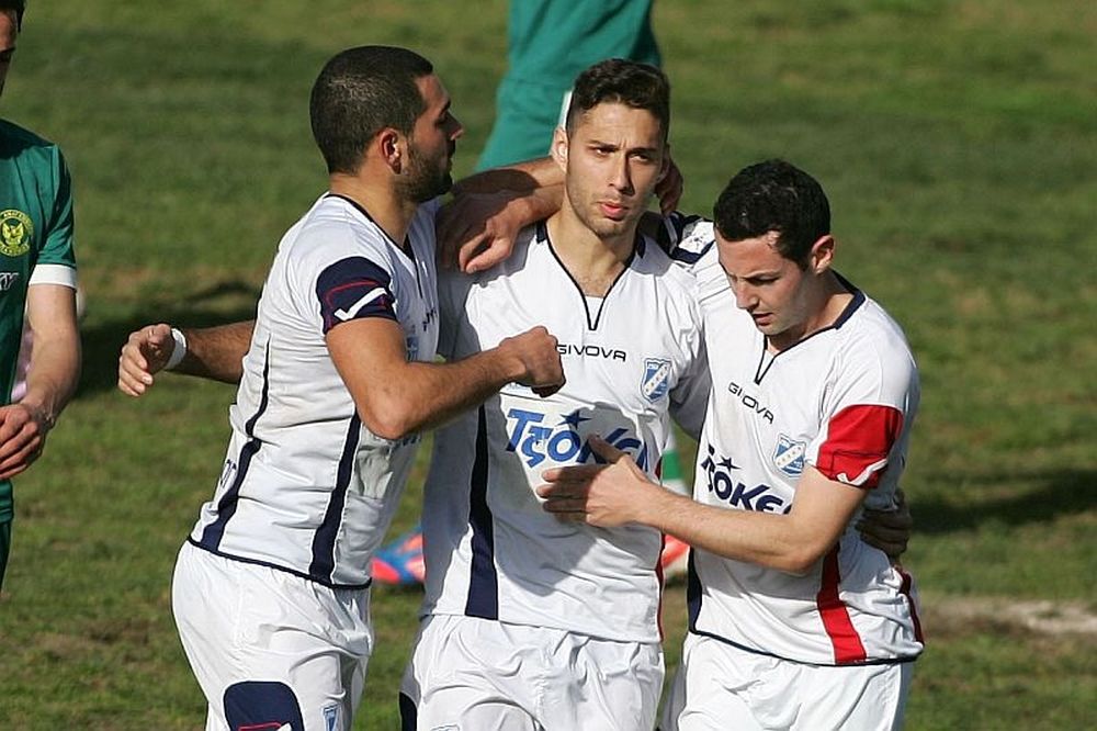 Καλλιθέα: Επιστρέφουν Αρβανίτης, Ντακόλ