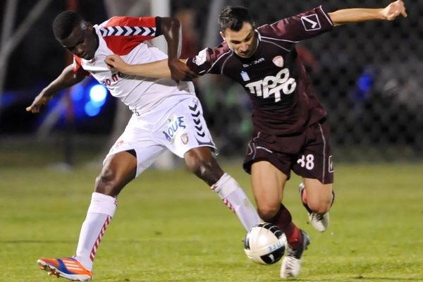 Football League: Ντέρμπι σε Λάρισα και Σέρρες