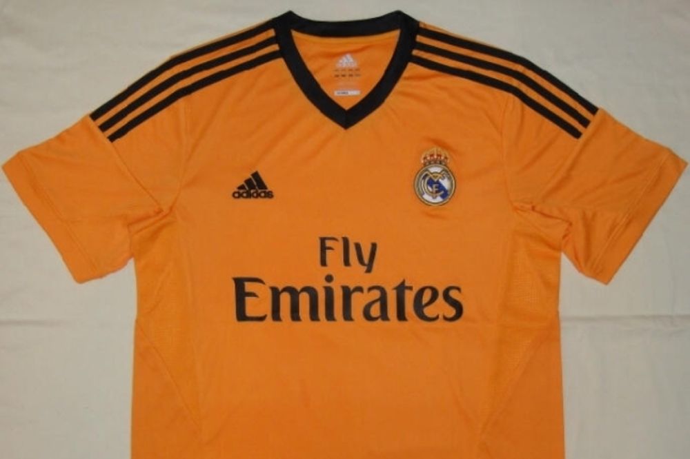 Ρεάλ Μαδρίτης: Με πορτοκαλί φανέλα του χρόνου! (photo)