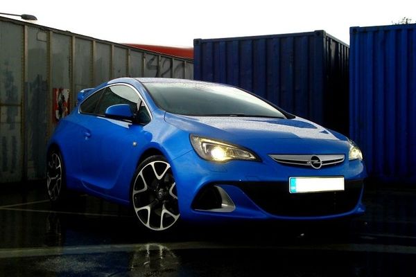 Δυναμίτης το νέο Opel Astra OPC (photos)