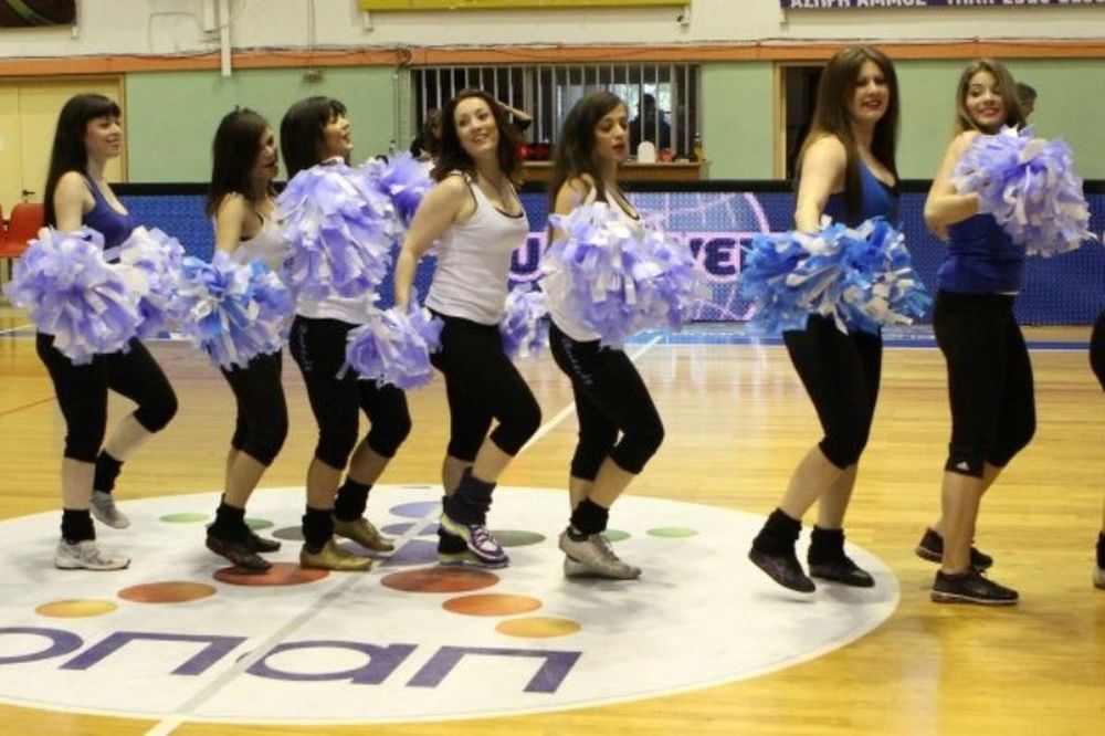 Καβάλα: «Παρηγοριά» οι Zumba Ladies (photos)