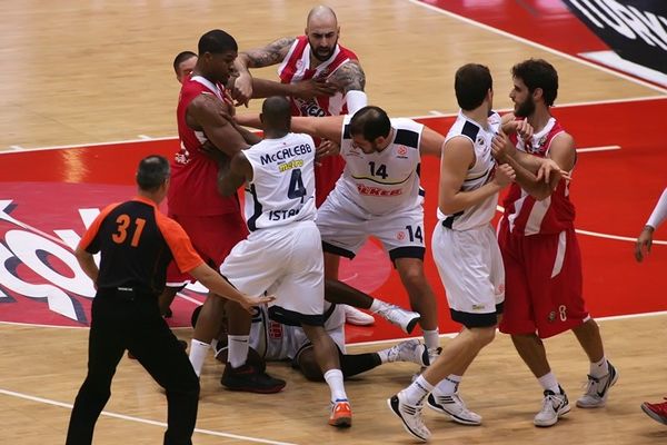Φενέρμπαχτσε Ούλκερ: Χειρότερα δεν γίνεται