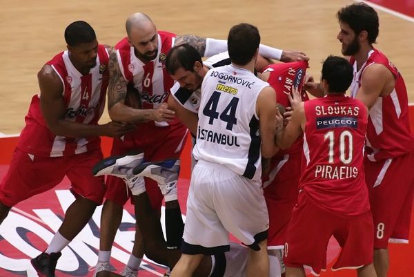 Φενέρμπαχτσε Ούλκερ – Ολυμπιακός: Η στατιστική σύγκριση…