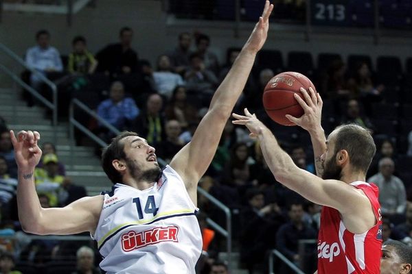 Ολυμπιακός: Ξύπνησε στο τέλος και γλίτωσε το... έμφραγμα