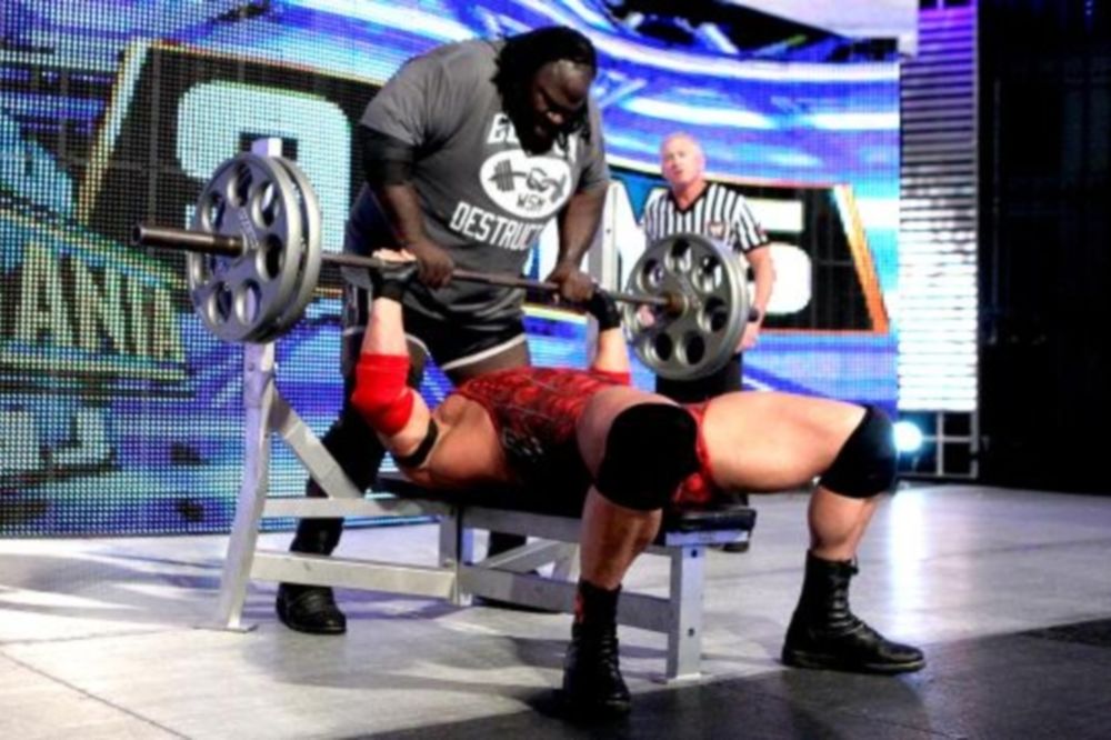 SmackDown: Ρεκόρ για… πλάκα (photos+videos)