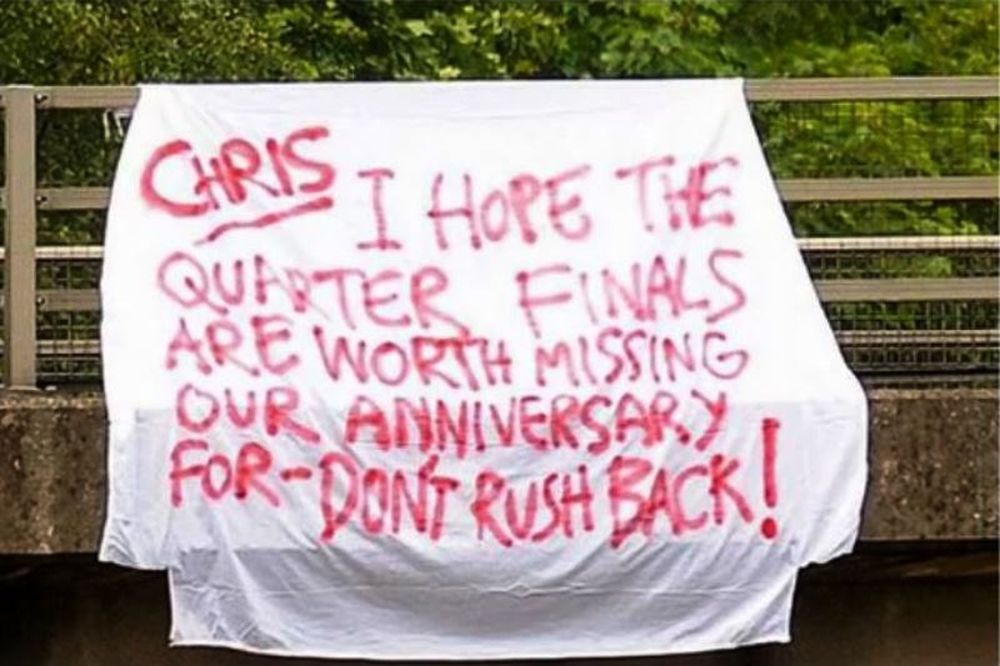 Μια εντεκάδα... τρελών πανό στα γήπεδα (video)