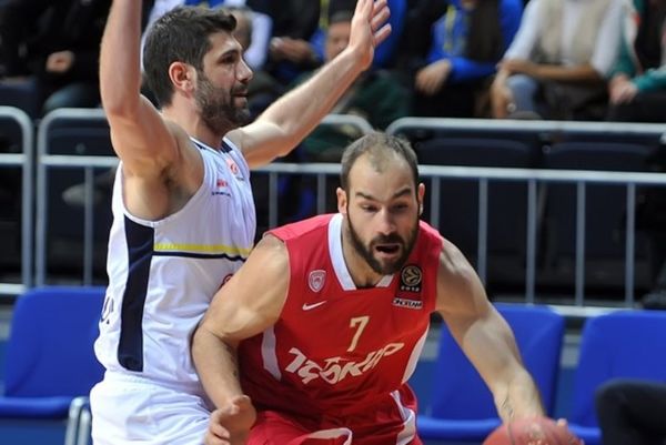 Ολυμπιακός: Το «διπλό» στην Πόλη (video)