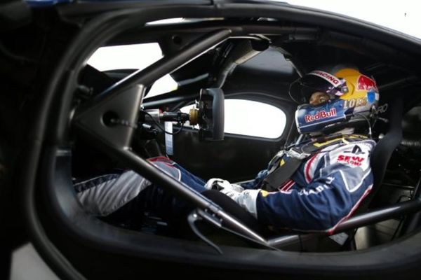 FIA GT: Ξεκίνημα με νίκη για Loeb