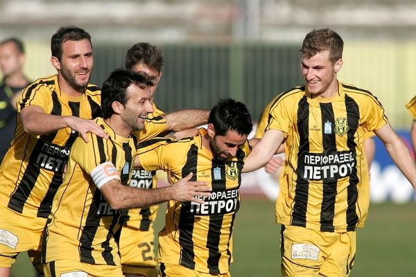 Θεοδοσιάδης: «Η ίδια σοβαρότητα για την Αναγέννηση»