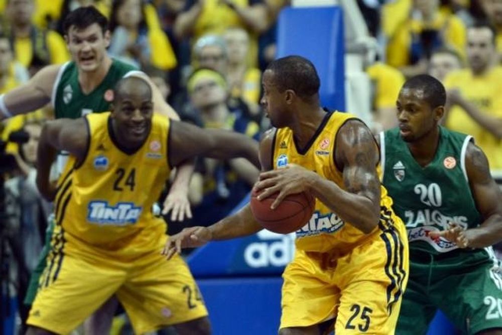 Εντυπωσιακό φινάλε η Άλμπα, 68-55 στη Μάλαγα