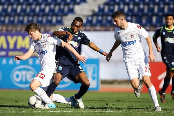 «Καθάρισε» ο Λεβαδειακός, 2-1 την Κέρκυρα