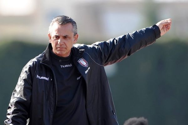 Καράτσης: «Καταγγέλλω τον πρόεδρο της Αναγέννησης»