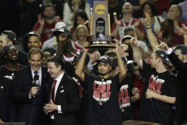 NCAA Final Four: Ο τίτλος στο Λούισβιλ του Πιτίνο (photos+videos)