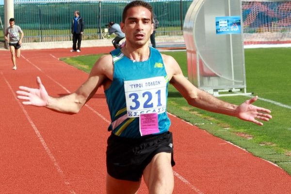 Στίβος: 30ός στο μαραθώνιο του Ρότερνταμ ο Μερούσης