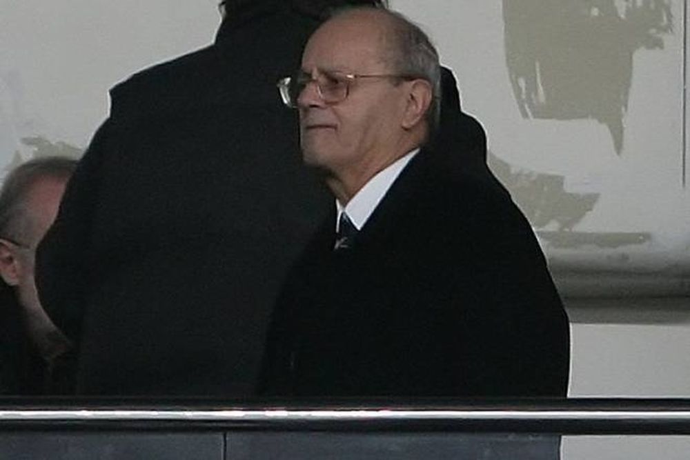 Θανάσης Γιαννακόπουλος: Όλα ήρεμα και όλοι μαζί… Λονδίνο (video)